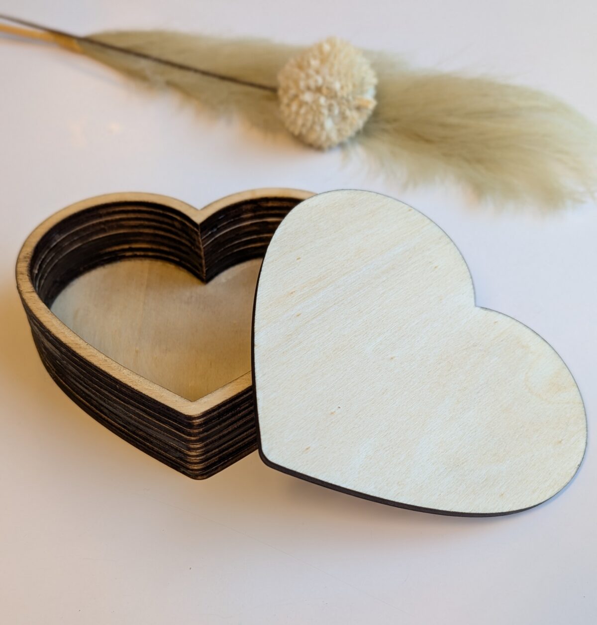 PXL_20250117_145054543.PORTRAIT~2 Geschenkbox - Herz – Bild 1