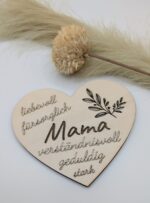 Holzkarte in Herzform - Mama