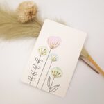 Handgemalte Aquarellkarte mit Goldfolie – Postkarte - Blumenmotiv Pastell – Einzigartige Grußkarte Unikat