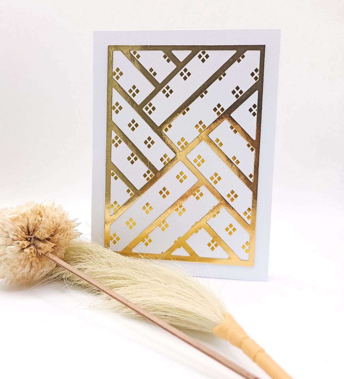 Handgemachte Karte – Gold Weiß – edles geometrisches Design – elegante Glückwunschkarte, Jubiläum oder besonderen Anlass, Klappkarte – Bild 2